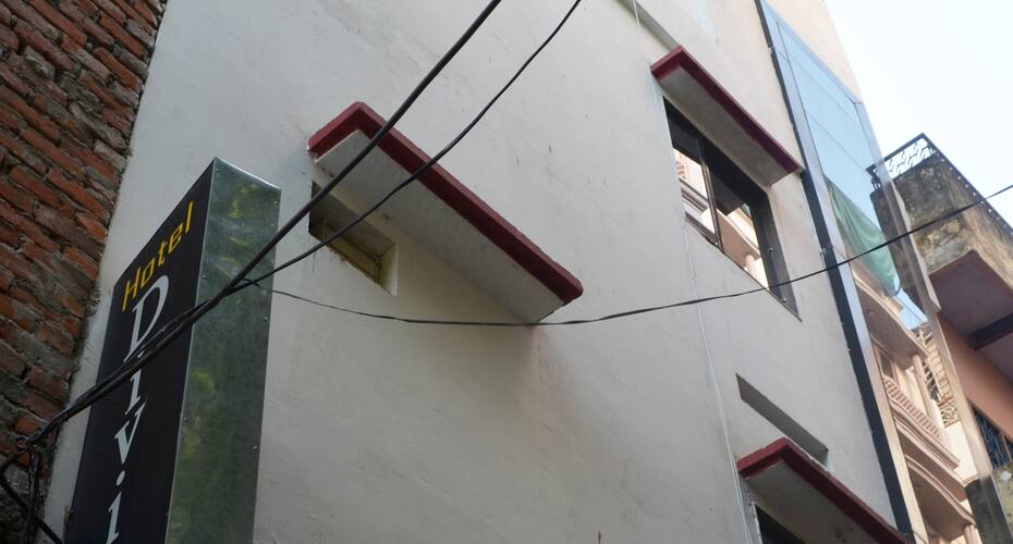 Hotel Divine Inn, Varanasi 1